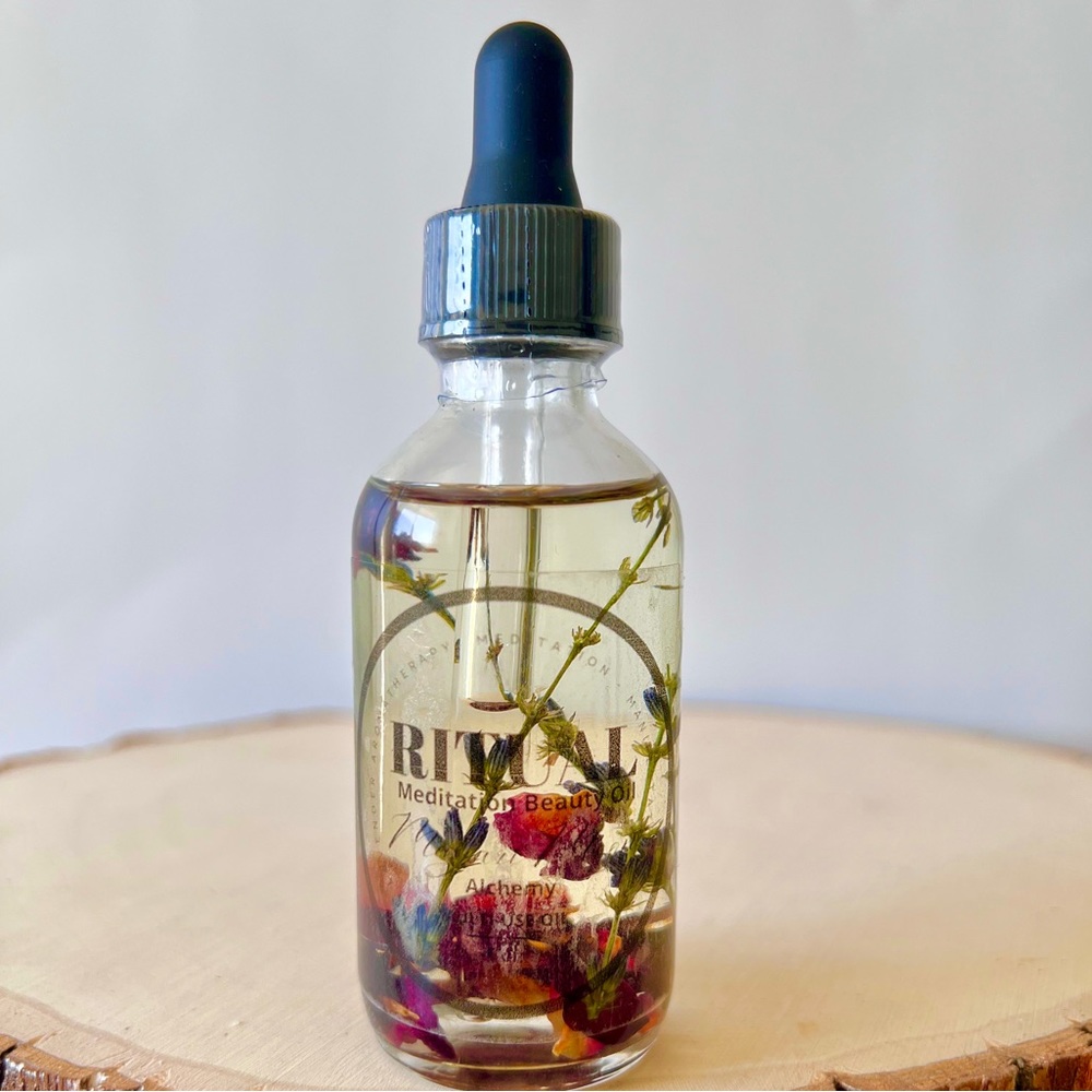 Ritual Meditation Beauty Oil 2 oz by Mayari Moon Alchemy
